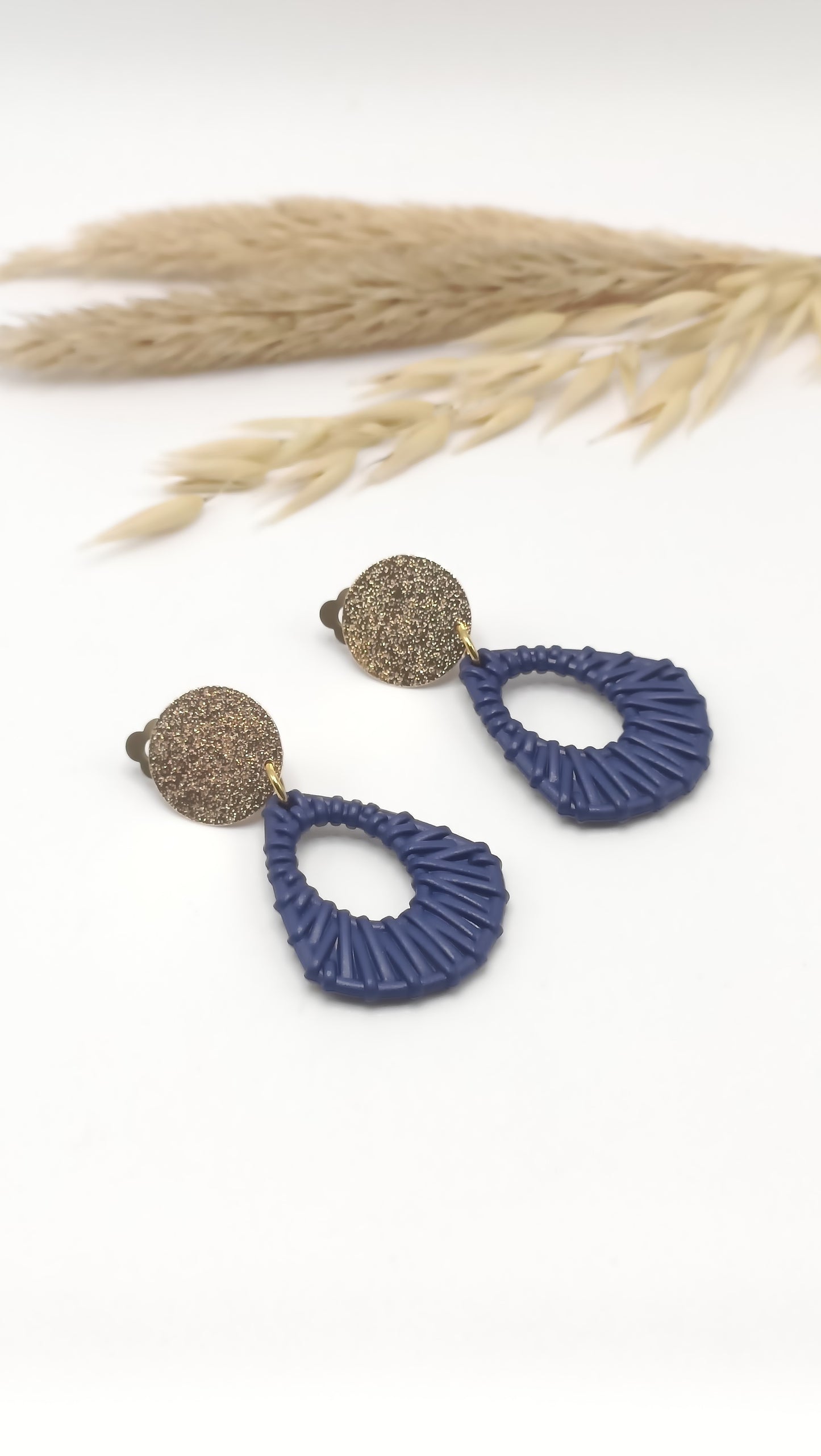 Alhambra, boucles d'oreilles clips bleu marine, style vintage